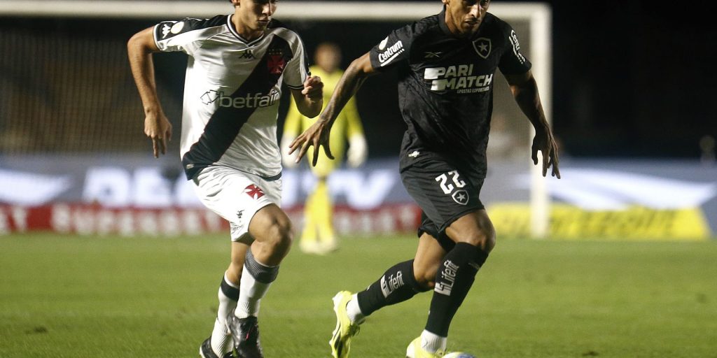 vasco-arranca-empate-com-o-botafogo-em-sao-januario