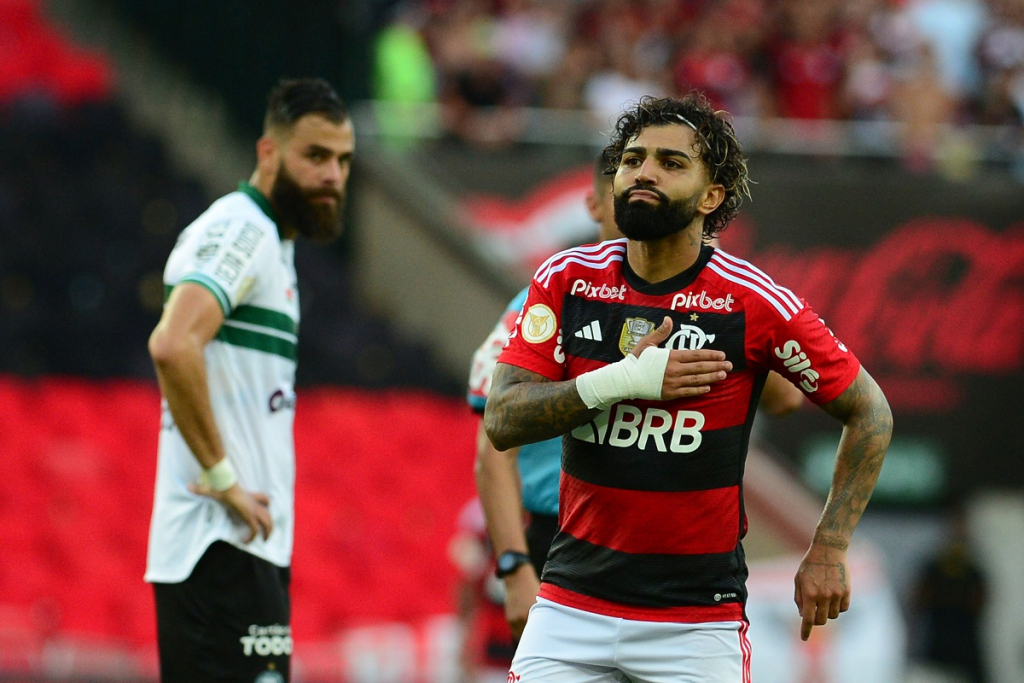 gabigol-fica-ou-sai?-saiba-quais-os-planos-do-flamengo-para-o-atacante-afastado