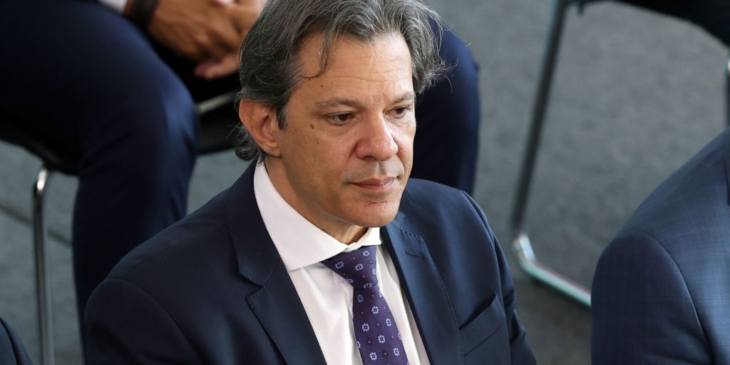 haddad-anuncia-r$-25,9-bilhoes-em-cortes-de-despesas-obrigatorias