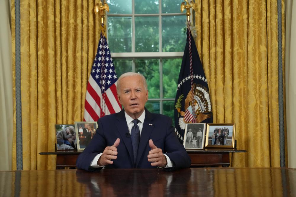 biden-pede-aos-americanos-para-‘baixarem-temperatura’-e-diz-que-eua-passam-por-‘periodo-de-teste’