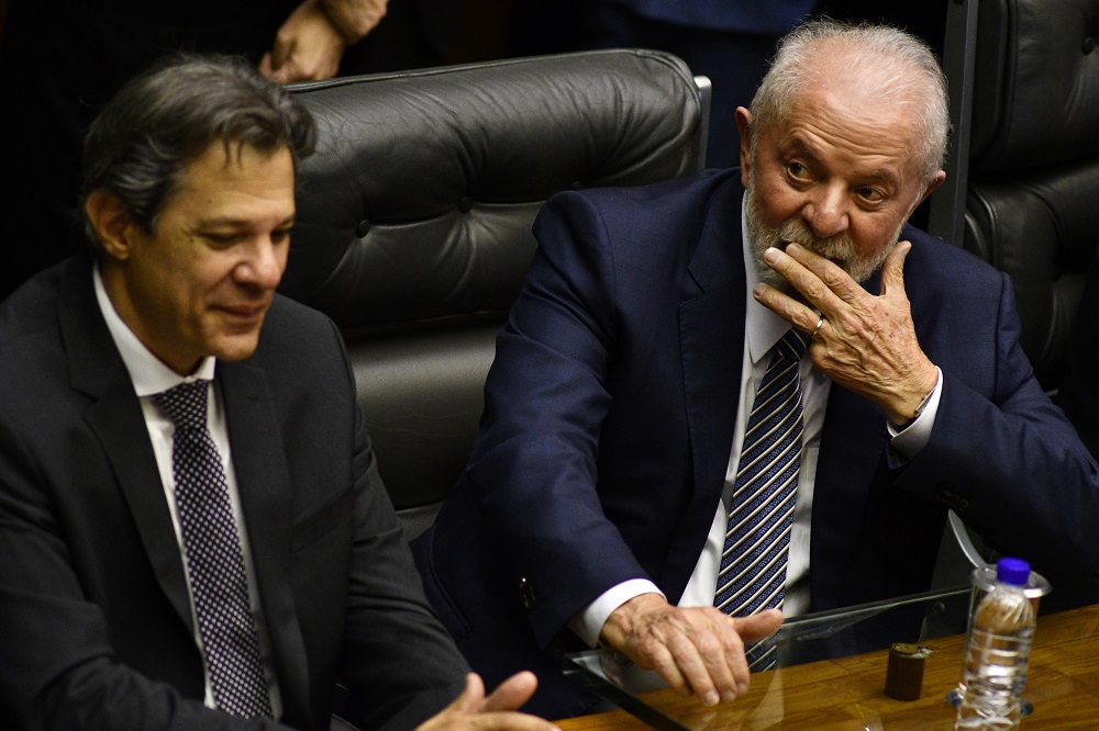 haddad-diz-que-lula-reforcou-compromisso-com-arcabouco-e-que-regras-permitem-deficit-de-0,2%