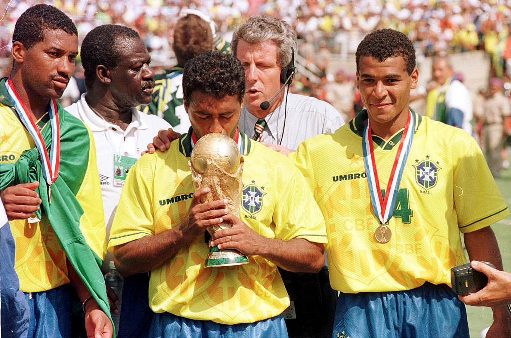 30-anos-do-tetra:-veja-como-esta-a-equipe-que-conquistou-a-copa-do-mundo-de-1994-para-o-brasil