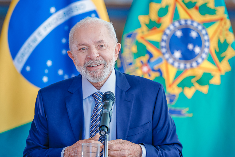 lula-espera-eleicao-‘mais-civilizada-possivel’-nos-eua-apos-desistencia-de-biden