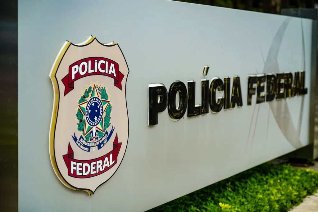 policia-federal-faz-operacao-de-combate-apos-ataque-hacker-na-caixa