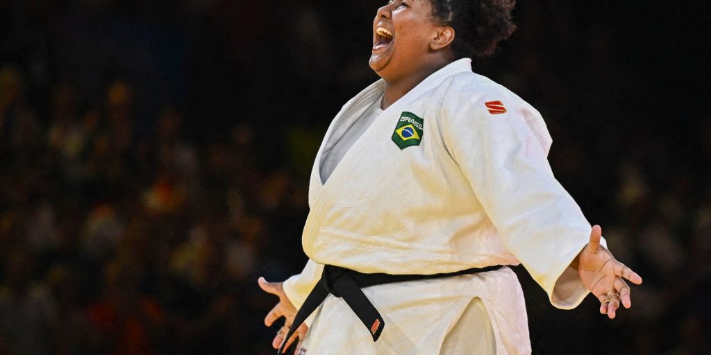 judoca-beatriz-souza-conquista-o-primeiro-ouro-brasileiro-em-paris