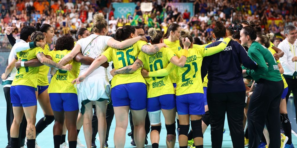 brasil-vence-e-avanca-as-quartas-do-handebol-feminino