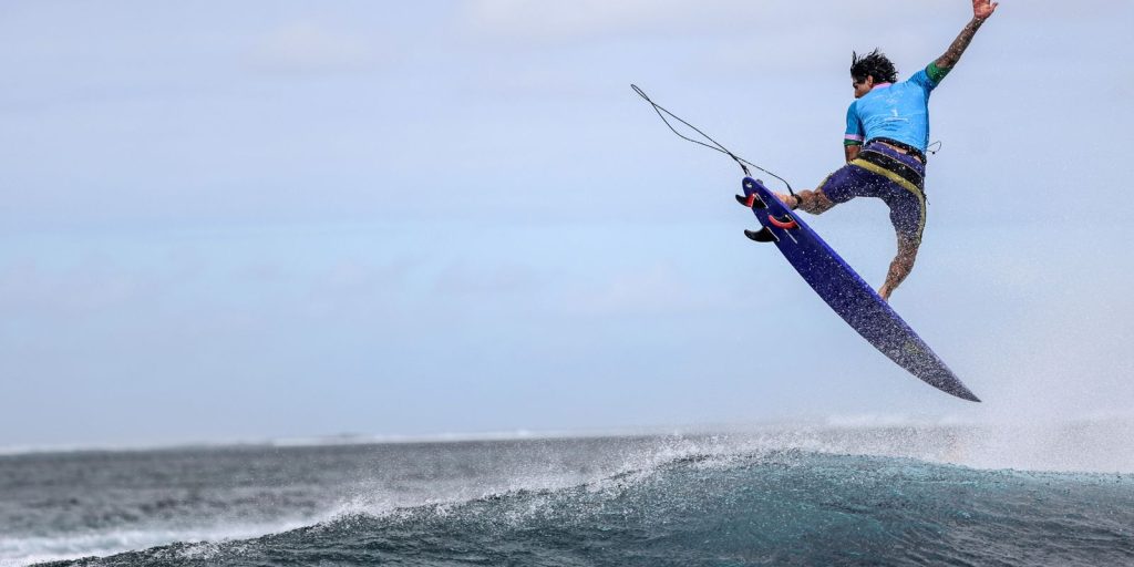 gabriel-medina-garante-bronze-para-o-brasil-no-surfe-masculino