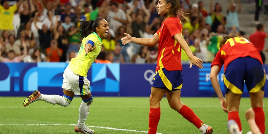 brasil-derrota-espanha-e-garante-lugar-na-final-do-futebol-feminino