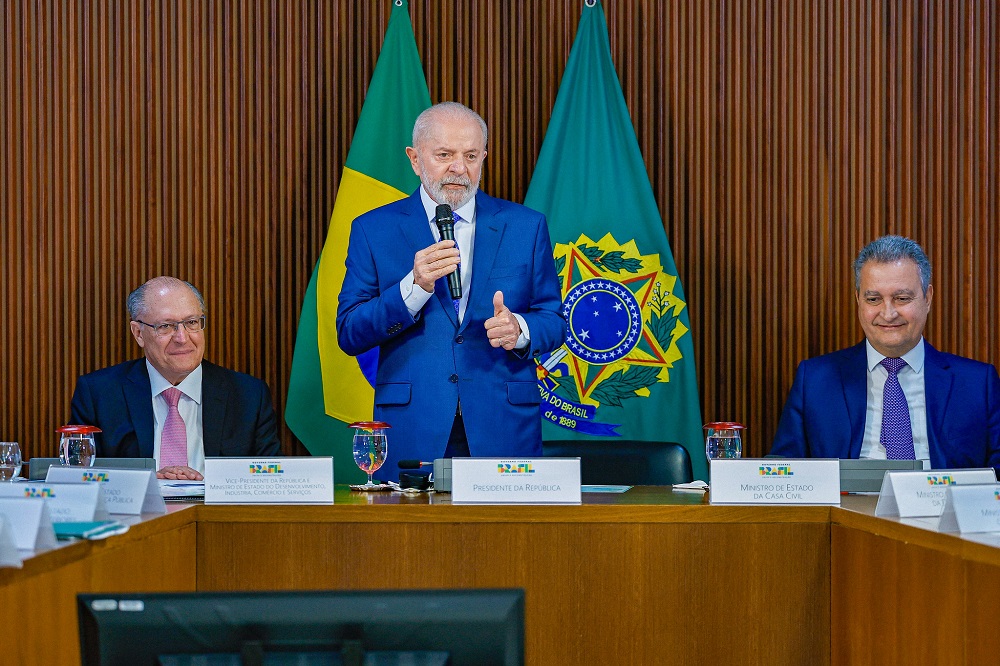 em-reuniao-ministerial,-lula-discute-crise-na-venezuela,-combate-ao-crime-organizado-e-inflacao