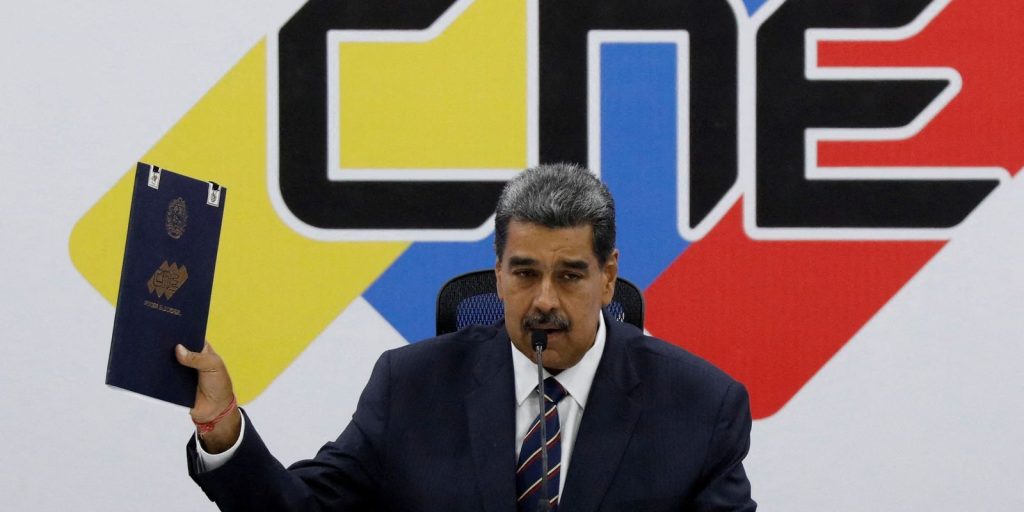 maduro-entrega-atas-eleitorais-do-seu-partido-a-justica-da-venezuela