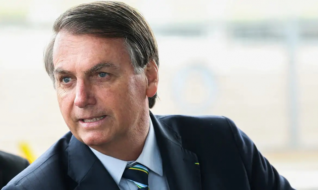 bolsonaro-diz-que-vai-leiloar-joias-e-doar-dinheiro-para-santa-casa-de-juiz-de-fora-em-minas-gerais