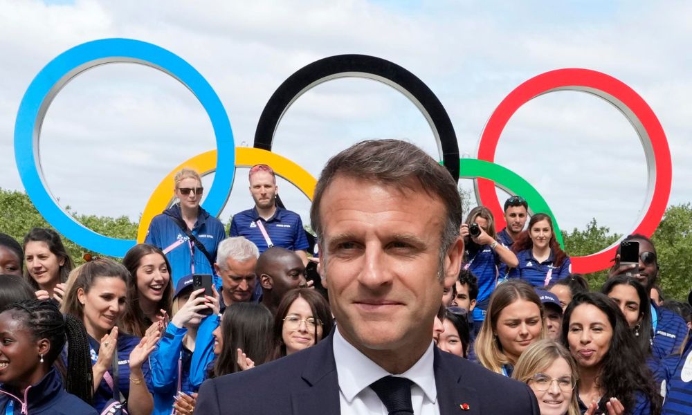 macron-festeja-sucesso-das-olimpiadas-de-paris:-‘unidos-somos-imbativeis’