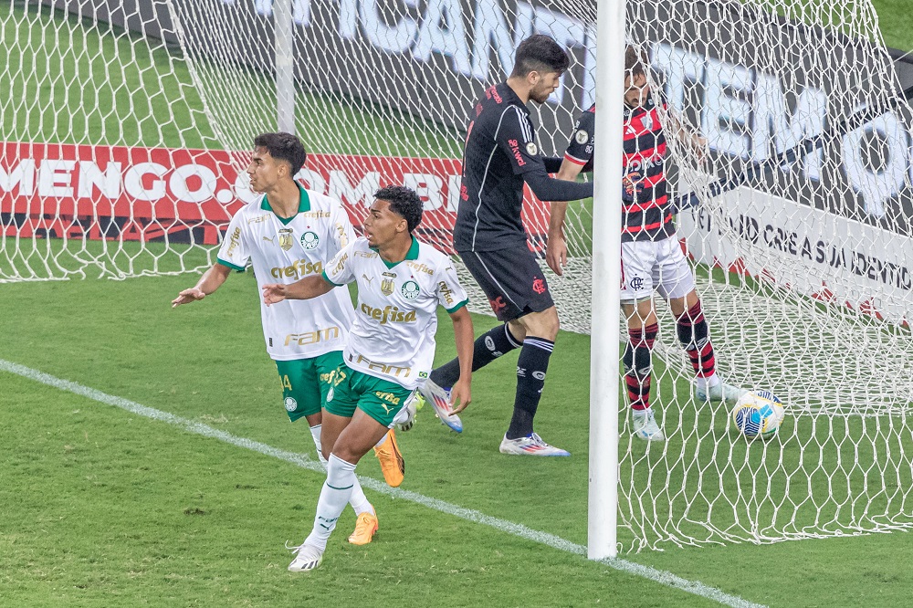 palmeiras-mira-libertadores-e-luighi-comenta-sobre-gol-no-maracana:-‘muito-feliz’