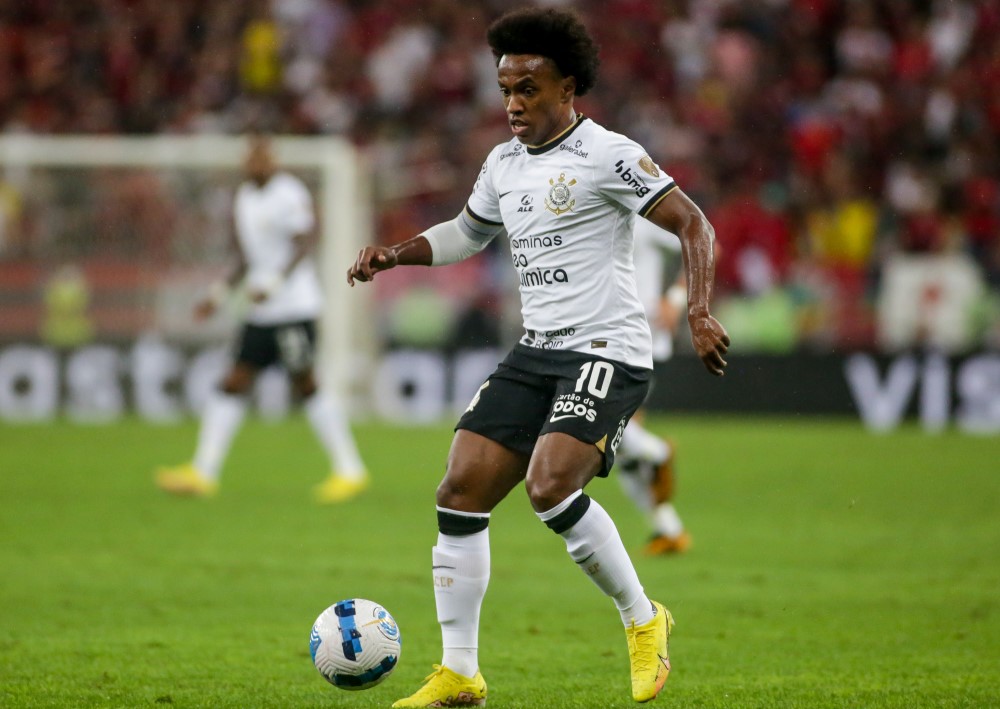 willian-vai-voltar?-rescisao-com-o-fulham-agita-torcida-do-corinthians