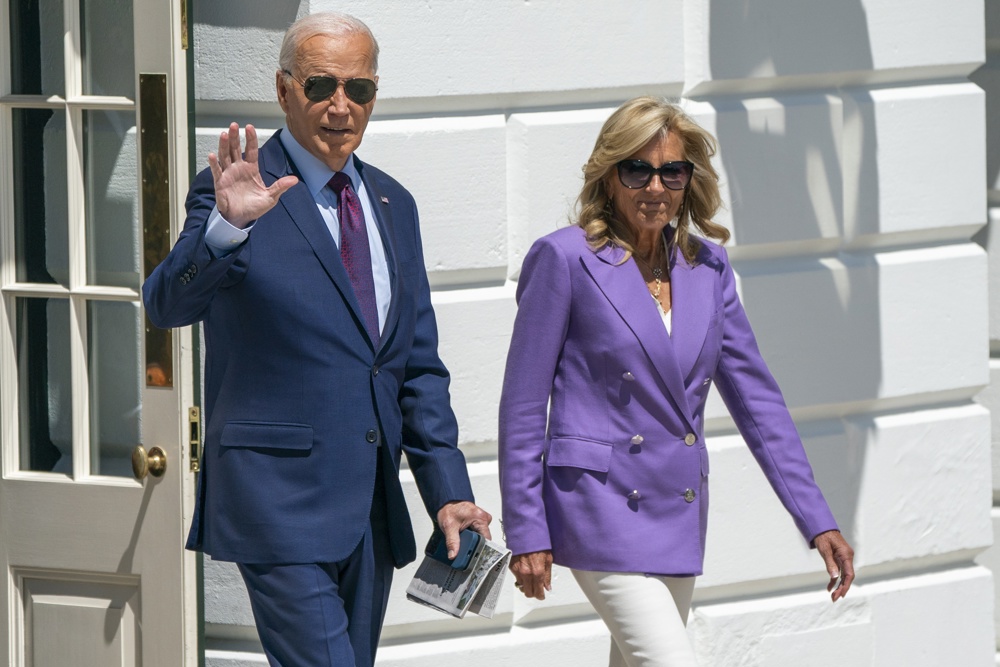 joe-biden-entregara-bastao-a-kamala-harris-em-convencao-democrata-nesta-segunda