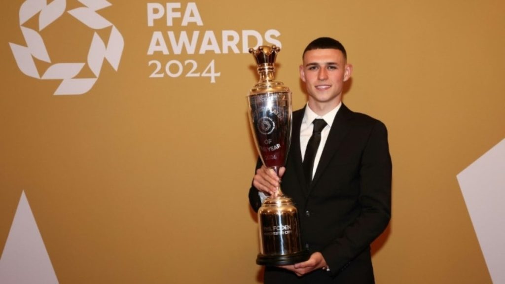 phil-foden-e-eleito