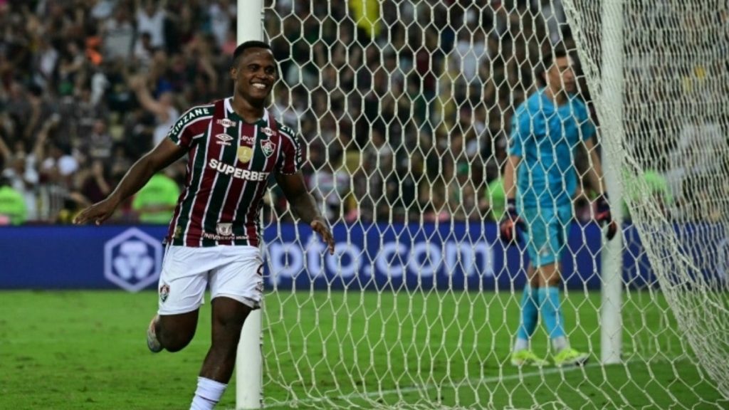 fluminense-vence-gremio-nos-penaltis-e-vai-as-quartas-da-libertadores