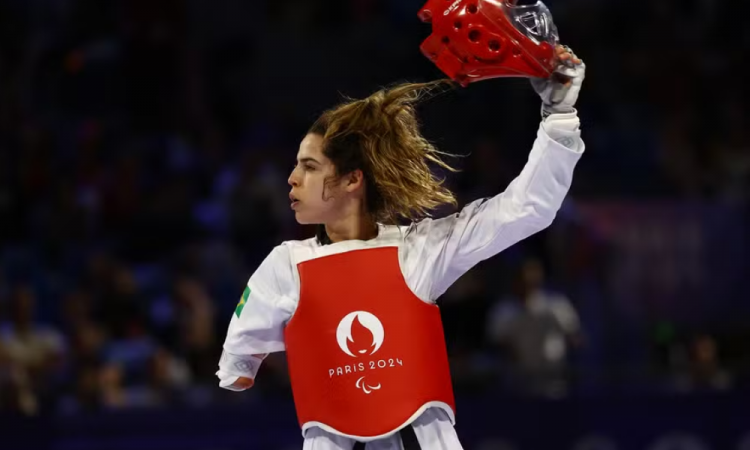 ana-carolina-moura-leva-a-terceira-medalha-de-ouro-no-taekwondo-para-o-brasil-no-paraolimpiadas-de-paris