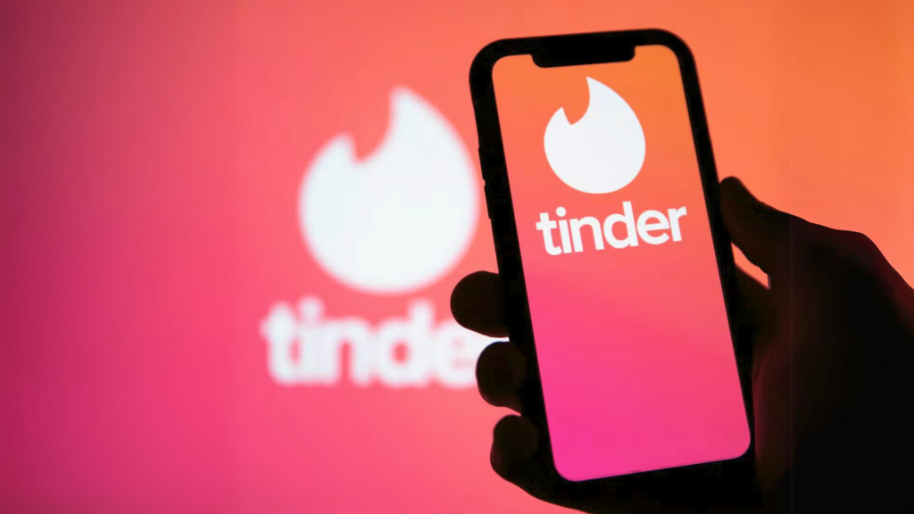 criminosos-do-golpe-do-tinder-sao-condenados-em-ate-31-anos-de-prisao-em-sp