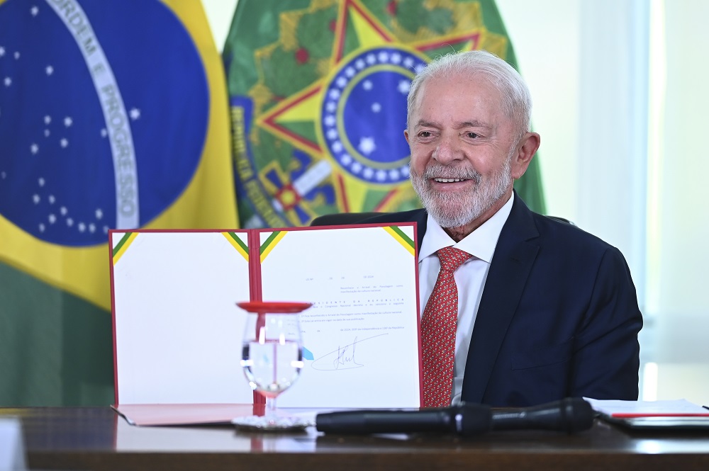 lula-sanciona-lei-que-permite-‘desnegativar’-empresas-e-pessoas-fisicas-do-rio-grande-do-sul