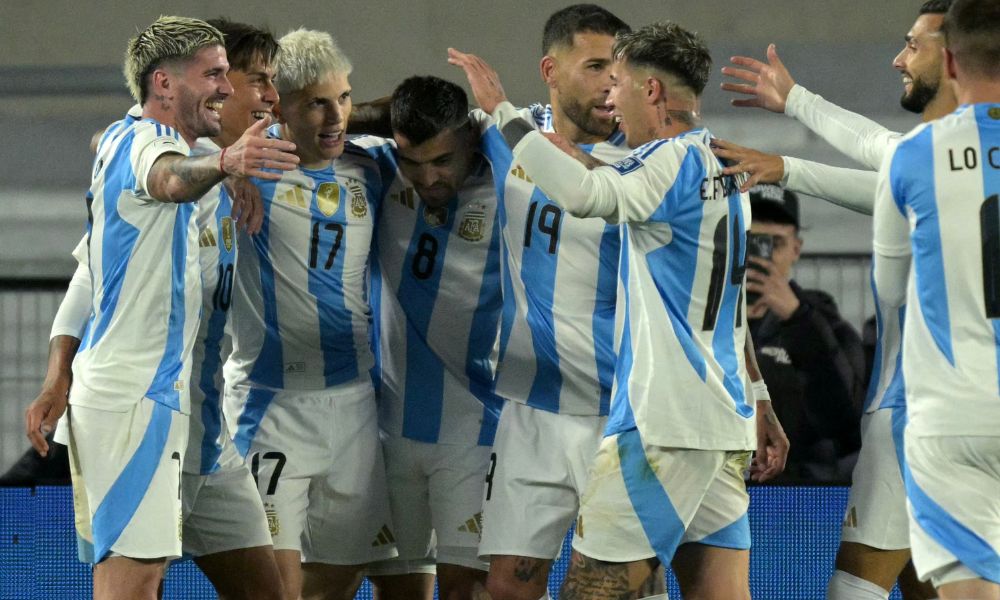 argentina-derrota-chile-e-amplia-dominio-nas-eliminatorias-sul-americanas