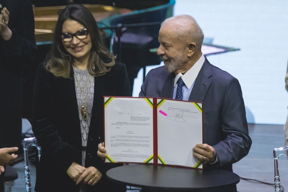 bienal-do-livro-de-sp-2024-comeca-com-a-presenca-de-lula-e-movimentacao-de-livreiros