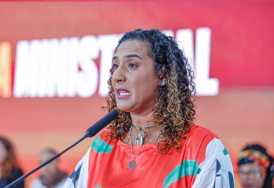 ministra-anielle-franco-denuncia-assedio-por-silvio-almeida