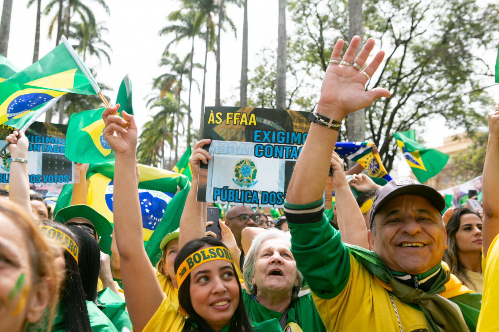 mobilizacao-para-ato-com-bolsonaro-na-paulista-tem-cartazes-contra-stf-e-moraes