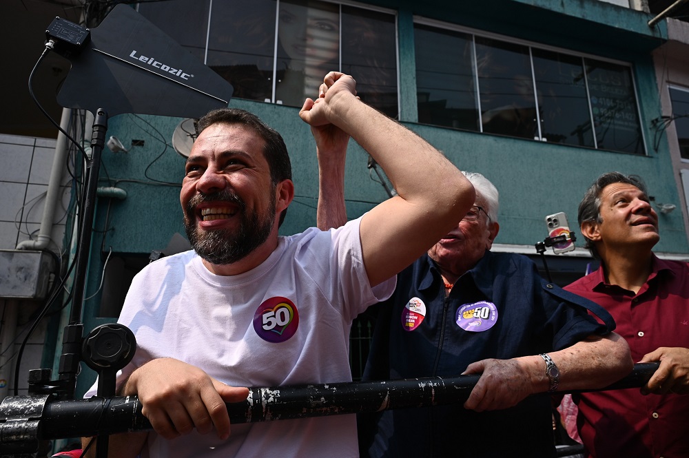 boulos-diz-que-lula-ja-tomou-decisao-sobre-silvio-almeida-e-defende-que-vitimas-devem-ser-acolhidas