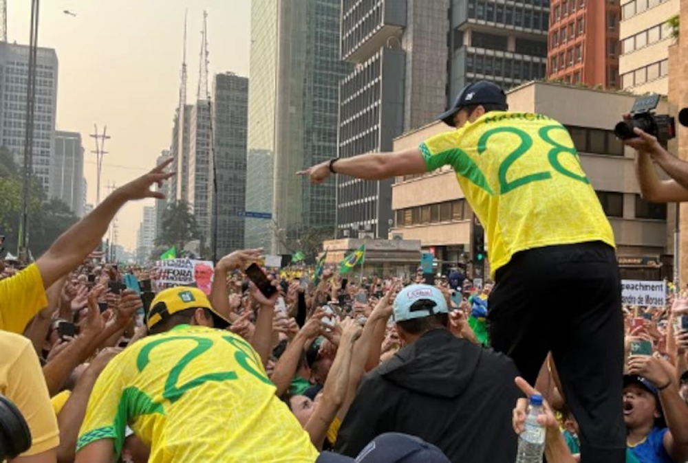 pablo-marcal-e-barrado-em-trio-de-bolsonaro-em-ato-do-7-de-setembro