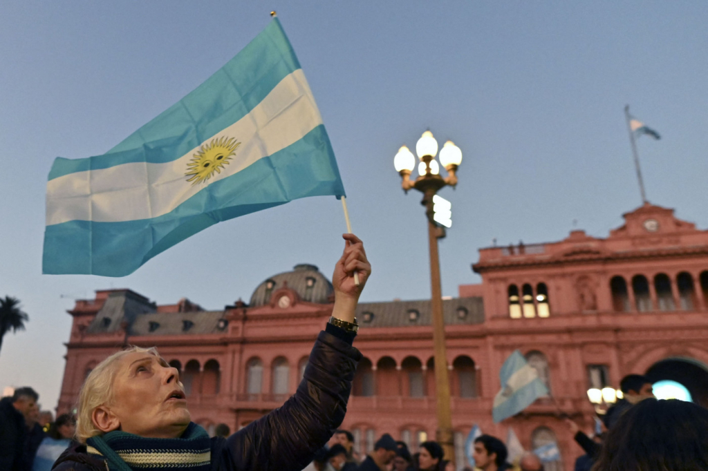 argentina-tem-alta-na-inflacao-em-agosto-e-chega-a-236,7%-em-12-meses