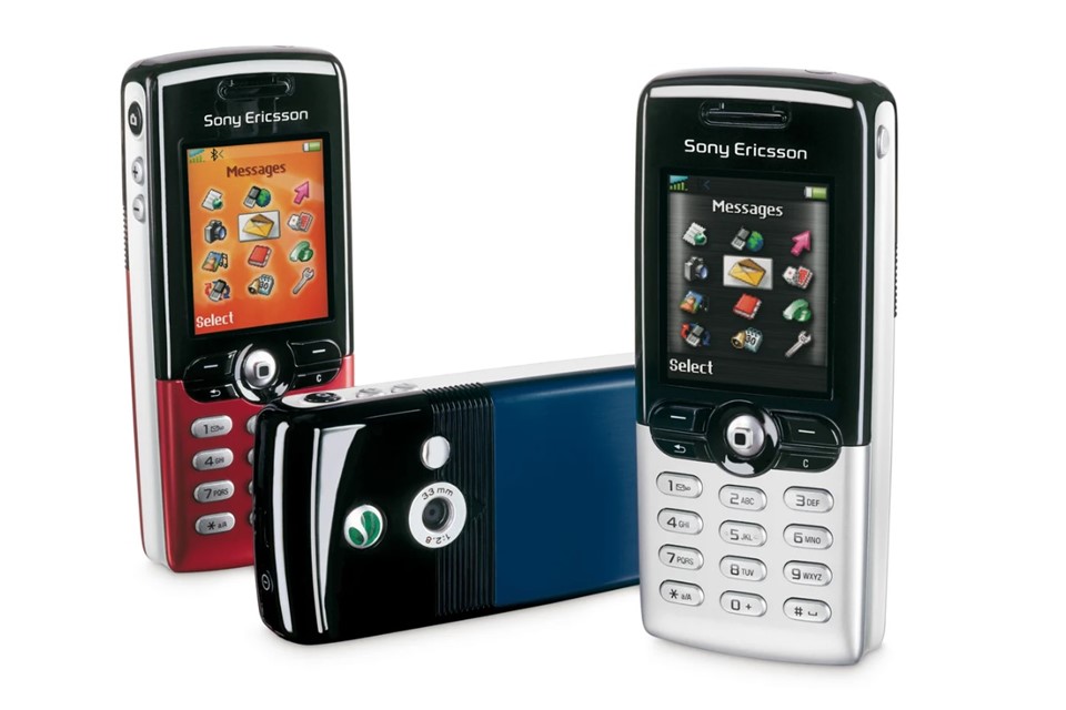 que-fim-levaram-os-celulares-da-sony-ericsson?-famosa-nos-anos-2000,-a-marca-desapareceu