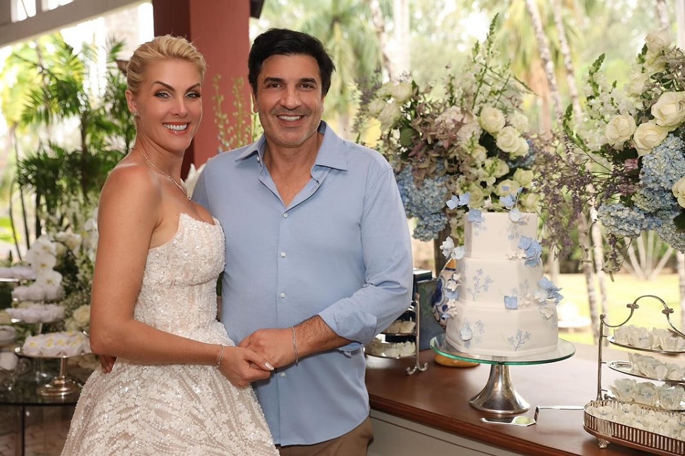 ana-hickmann-e-edu-guedes-anunciam-noivado-em-celebracao-intima