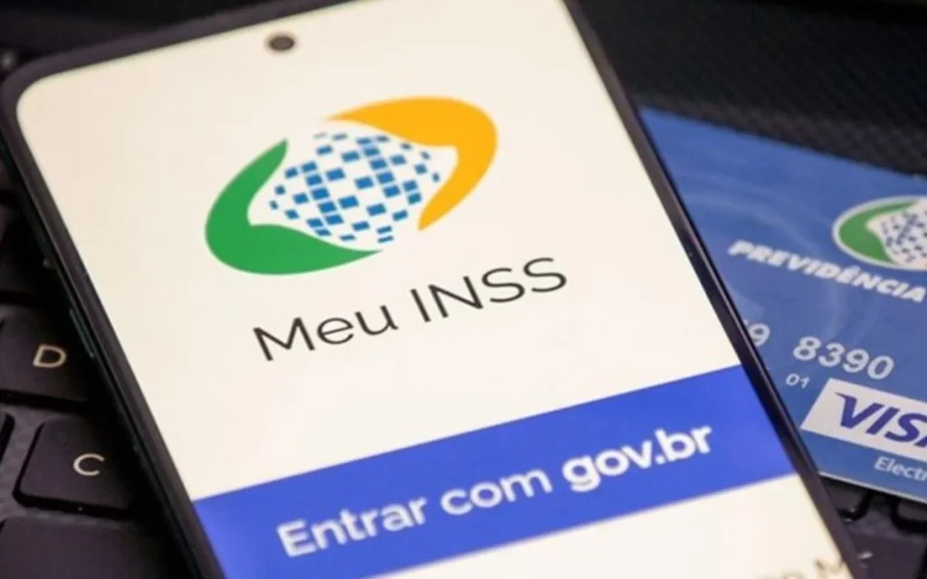 policia-federal-faz-operacao-contra-grupo-que-rouba-e-vende-dados-do-inss