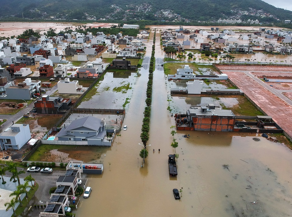 cbf-anuncia-ajuda-de-r$-20-milhoes-a-clubes-gauchos-apos-prejuizos-com-enchentes