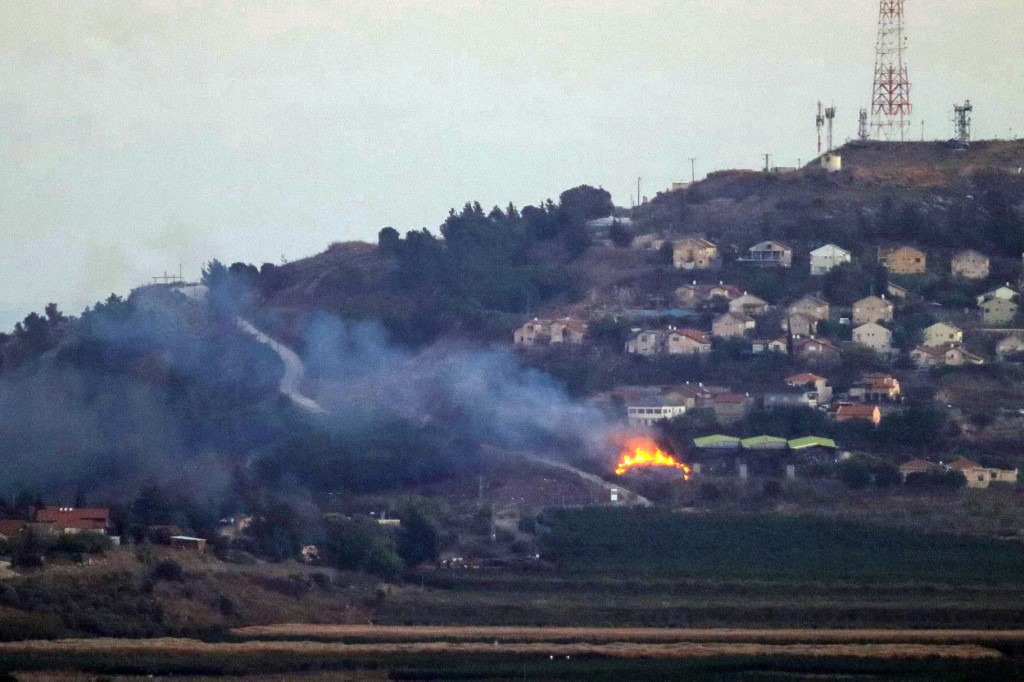 israel-detecta-120-projeteis-e-2-drones-lancados-do-libano-contra-o-norte-do-pais