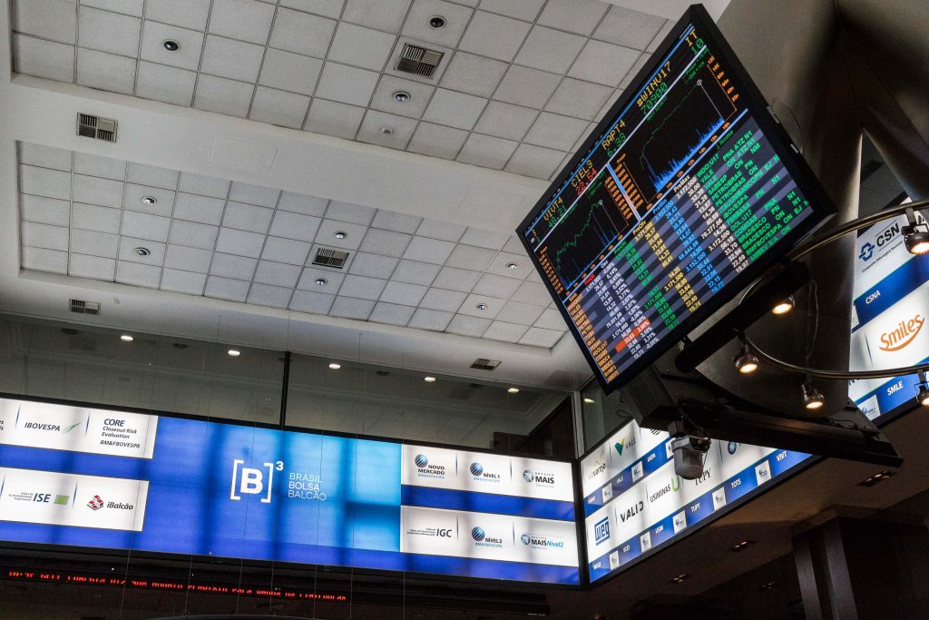 ibovespa-cai-1,38%-em-meio-a-tensoes-geopoliticas-e-volatilidade-do-mercado