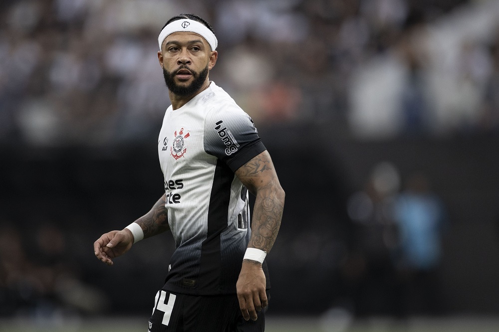 corinthians-recusa-seguro-com-patrocinadora-responsavel-por-pagar-depay-e-que-esta-fora-de-lista-das-bets