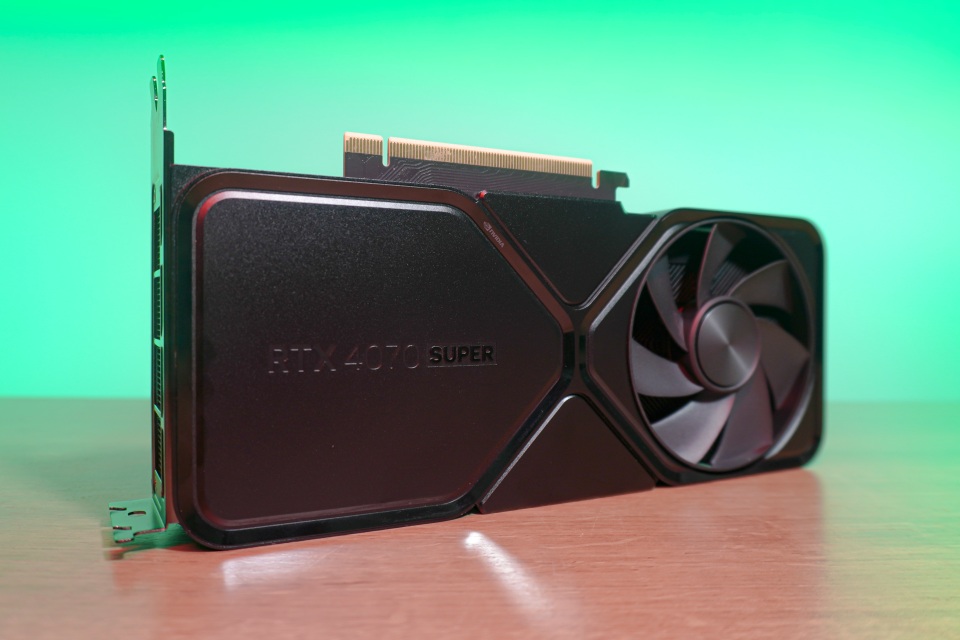 rtx-4070-super-tem-muita-potencia,-mas-preco-pode-melhorar-—-review