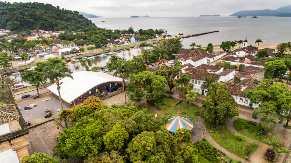 flip-2024-comeca-em-paraty-com-aula-sobre-a-obra-de-joao-do-rio,-autor-homenageado-da-22a-edicao