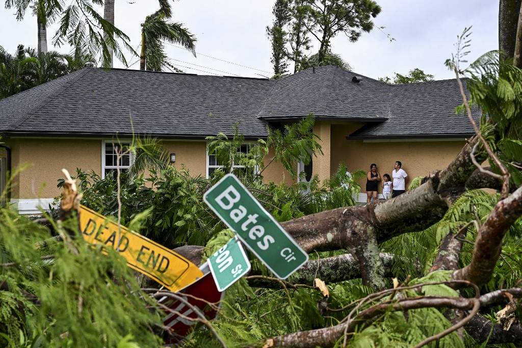 furacao-milton-devasta-regioes-da-florida-com-ventos-de-ate-193-km/h,-mortes-e-inundacoes