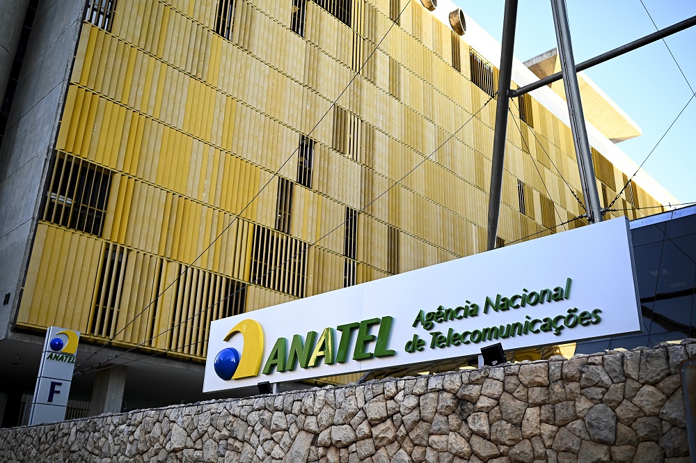 anatel-divulga-lista-com-mais-de-2.000-empresas-de-apostas-irregulares-no-brasil