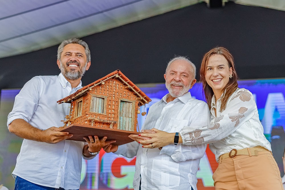 lula-participa-de-entrega-do-minha-casa,-minha-vida-em-fortaleza-e-diz-que-ricos-nao-precisam-de-governo