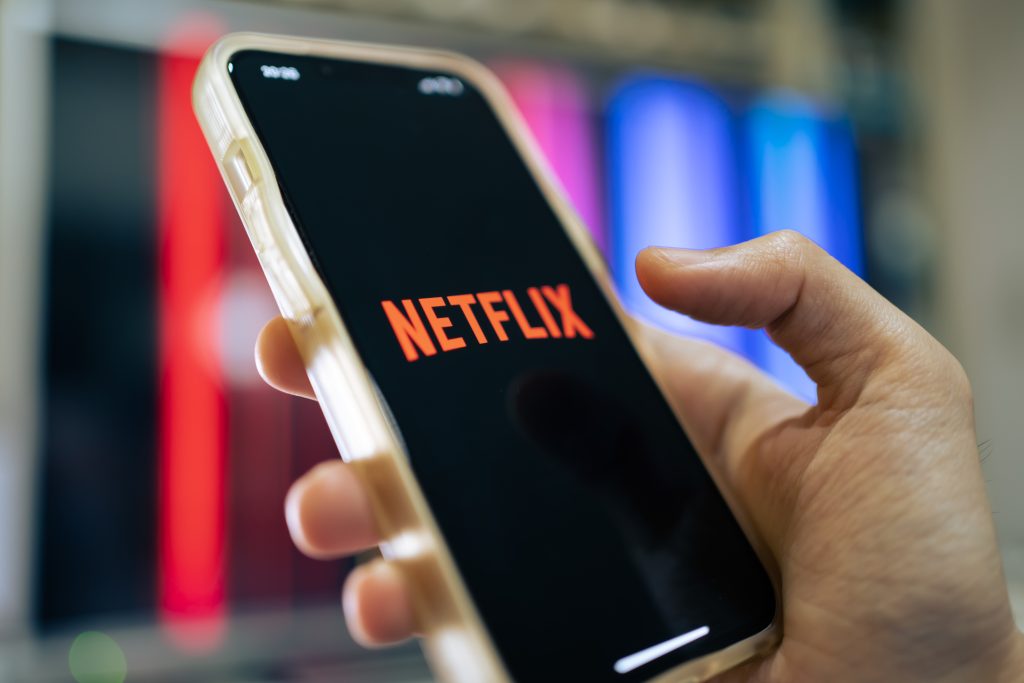 netflix-encerrara-plano-basico-sem-anuncios-no-brasil-ainda-em-2024