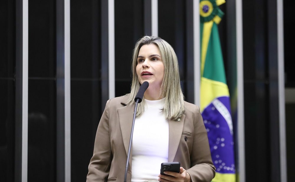 inquerito-contra-clarissa-tercio-por-atos-de-8/1-e-arquivado-pelo-stf-a-pedido-da-pgr