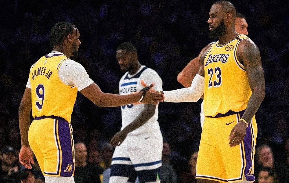 lebron-e-bronny-james-se-tornam-a-primeira-dupla-de-pai-e-filho-a-jogar-juntos-na-nba