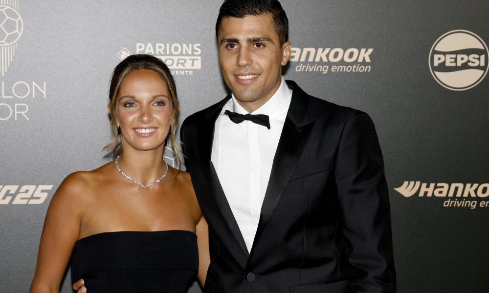 rodri,-do-manchester-city,-vence-bola-de-ouro-2024