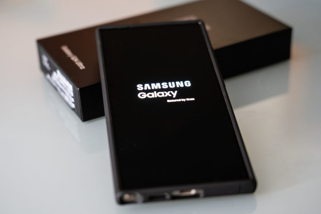 samsung-pode-lancar-galaxy-s25-slim-em-2025,-aponta-rumor