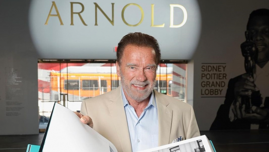 arnold-schwarzenegger-declara-apoio-a-kamala-harris-e-critica-donald-trump