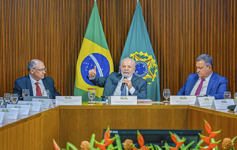 lula-cancela-participacao-na-cupula-da-apec-no-peru